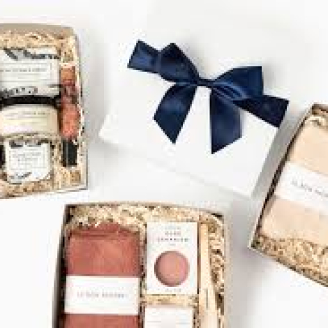 Send Customized Gifts to Pakistan