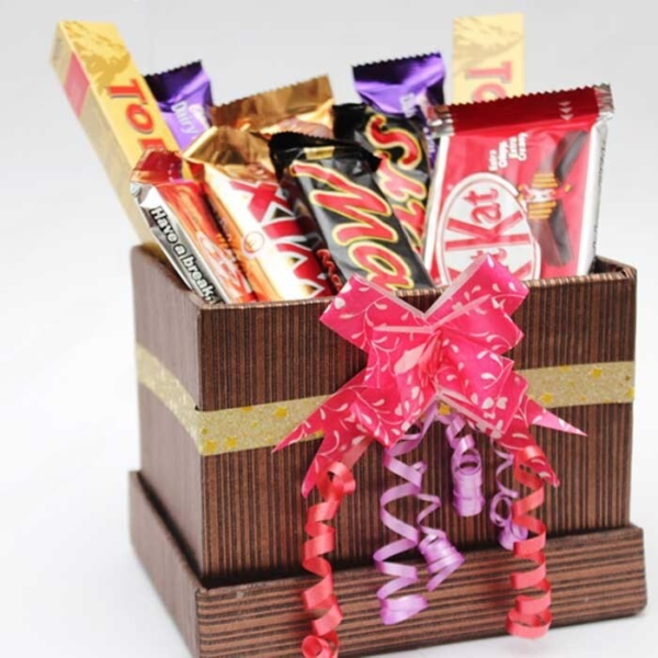 Choco Basket (25 Pcs)