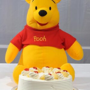 Pooh with Pineapple Cake