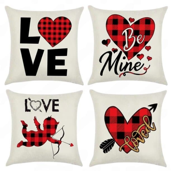 4 Cushions Deal